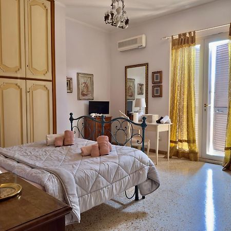 L'Attico In Centro Apartment Терни Екстериор снимка